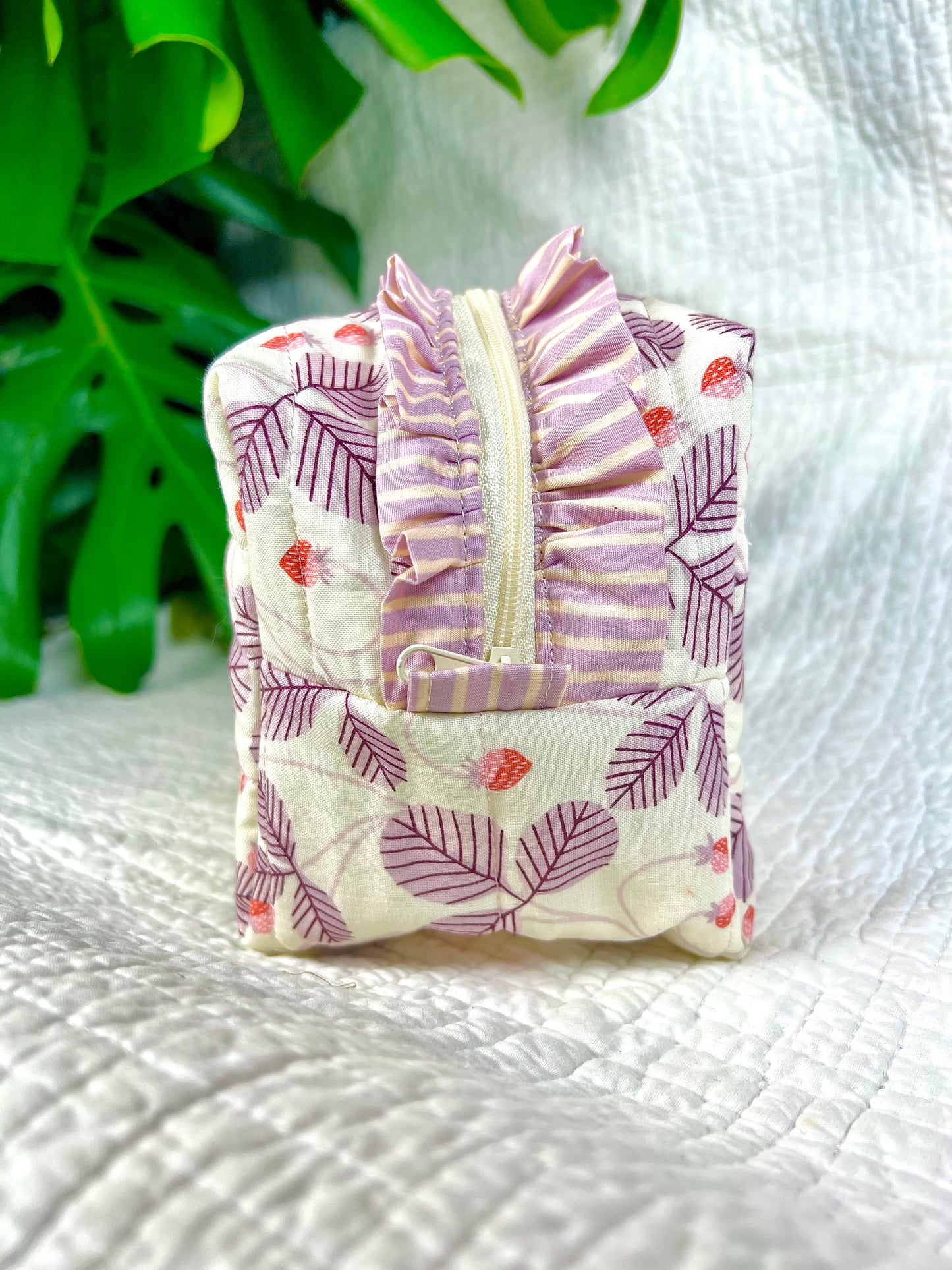 Strawberry Garden Medium Ruffle Essentials Bag