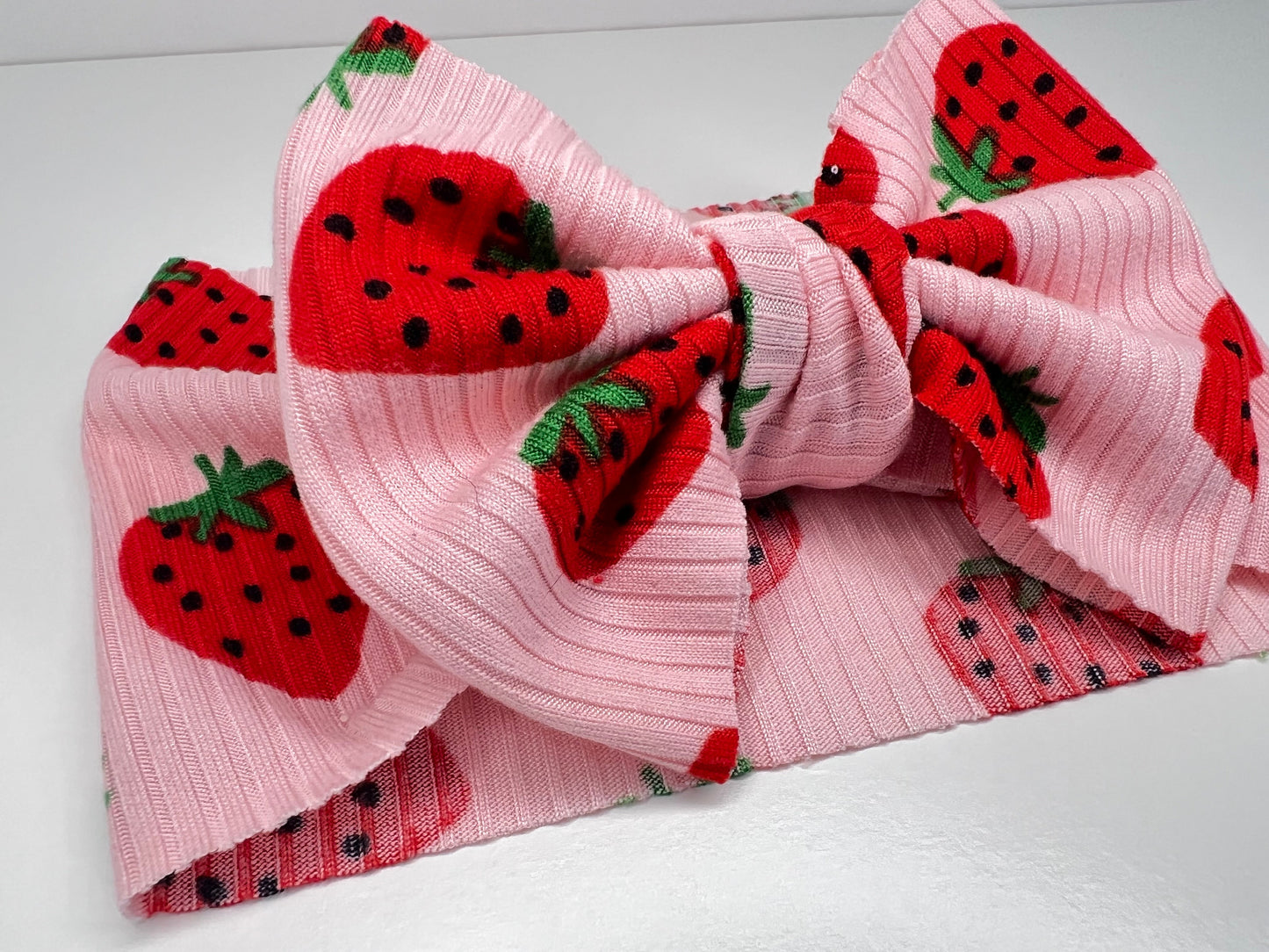 Strawberry Sweetness Baby Headwrap Bow 🍓🎀