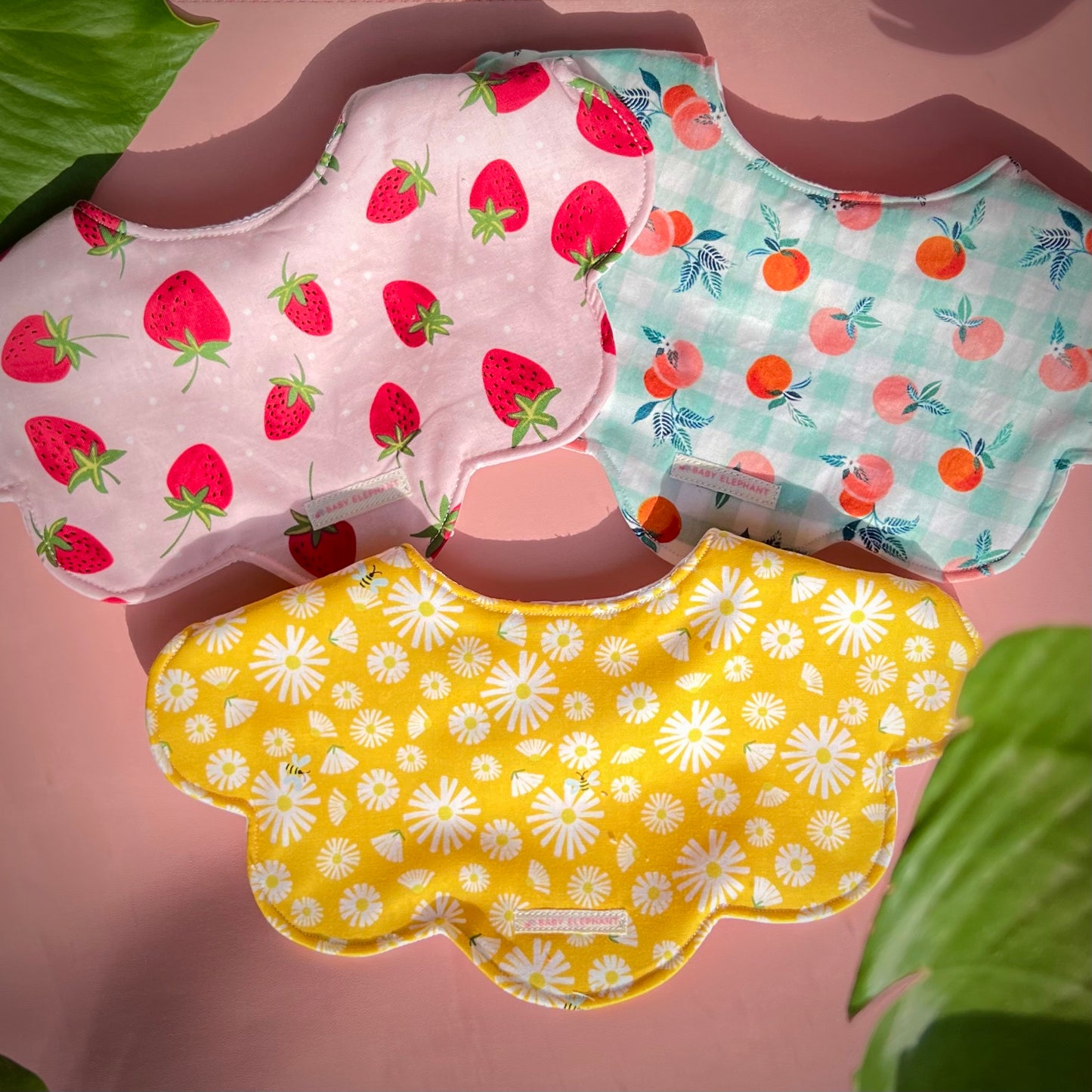 Sweetly Scalloped Bibs 🍓🍑🐝